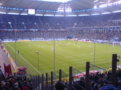 Der VfB gewinnt in Hamburg �berraschend mit 0:2 ...