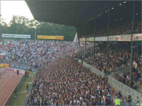 Der VfB verliert in Karlsruhe (!!!) mit 1:3 und liefert eine erschreckend schwache Vorstellung ab...